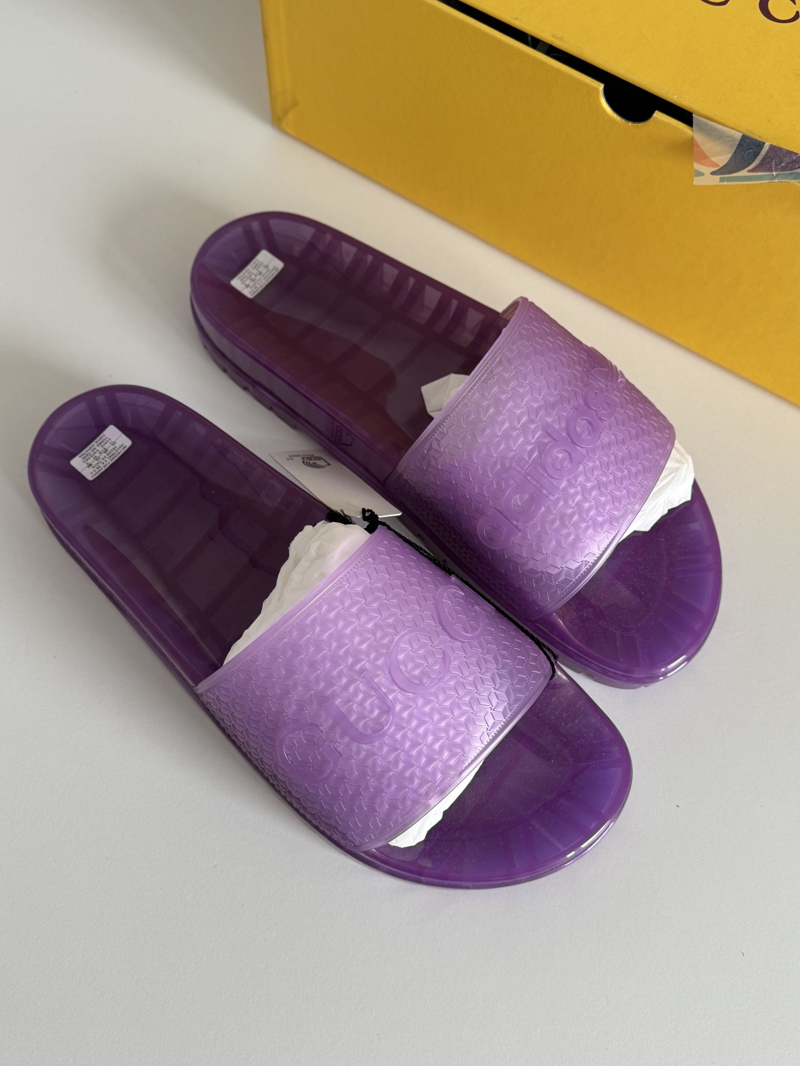 Gucci x Adidas Womens size 11us fit 44 men slides