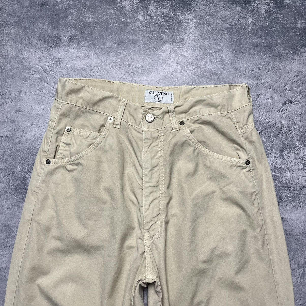 Valentino Vintage Valentino Jeans Beige Pants Luxury Casual Italy Size US 32 / EU 48 - 2 Thumbnail