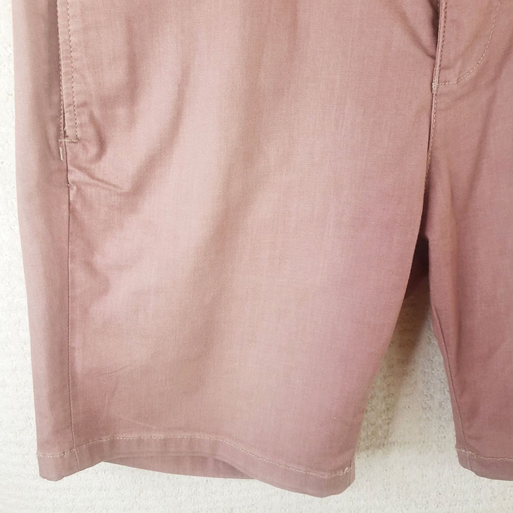 Vintage 34 Heritage Mens Nevada Chino Shorts Red Size 36 Regular Elastic Zip Pocket Embroidered Logo 10in Inseam Casual Preppy Vintage: No Size US 36 / EU 52 - 3 Thumbnail