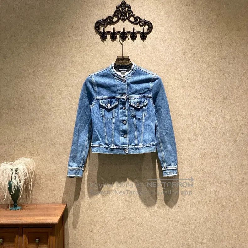 Acne Studios Acne Studios Washed Blue Denim Jacket Size XXS / US 00 / IT 34 - 1 Thumbnail