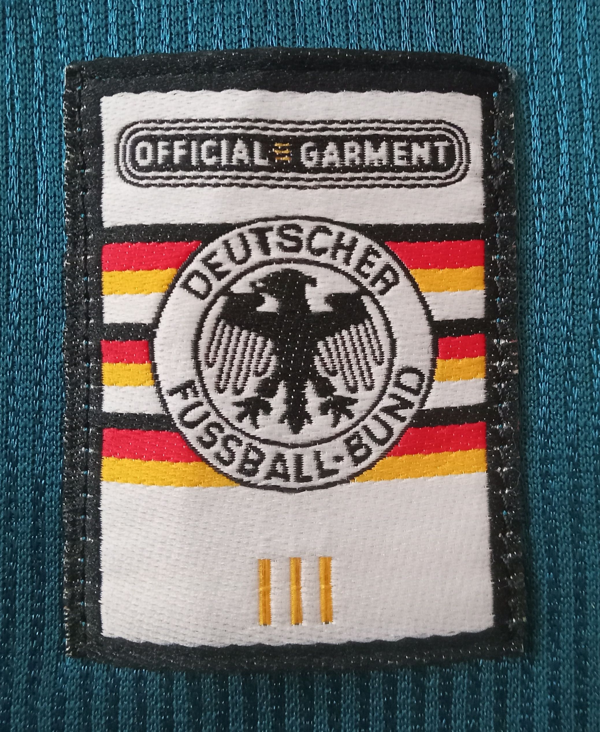 Adidas Adidas Vintage Germany Away Jersey Size US L / EU 52-54 / 3 - 8 Thumbnail