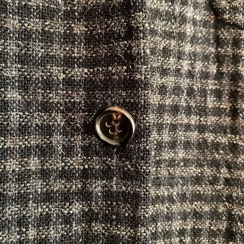 Comme des Garcons Comme Des Garcons Thick Woolen Overcoat Size US S / EU 44-46 / 1 - 6 Thumbnail