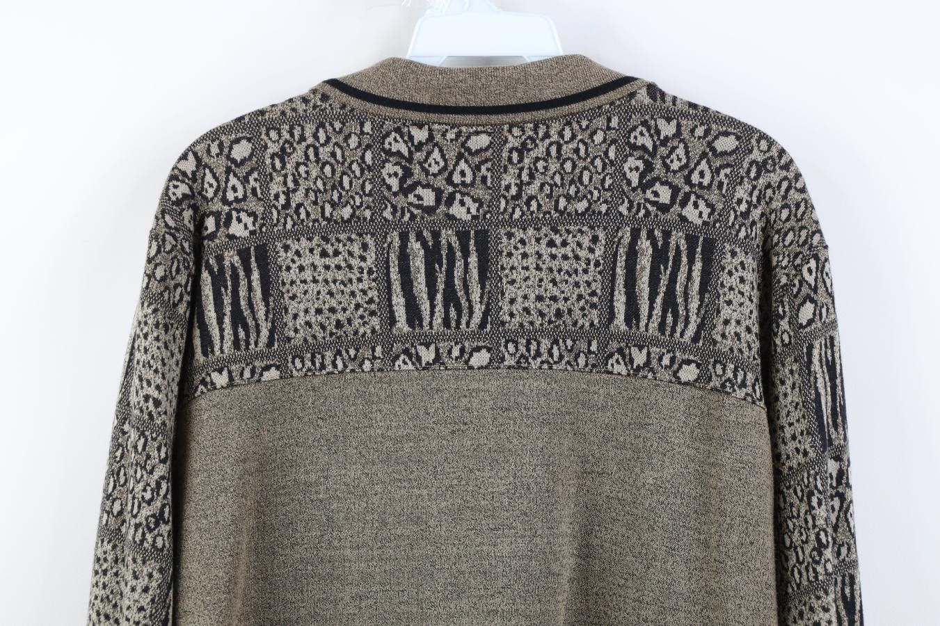 Vintage Vintage 90s Streetwear Animal Print 1/4 Zip Collared Sweater Size L / US 10 / IT 46 - 15 Thumbnail