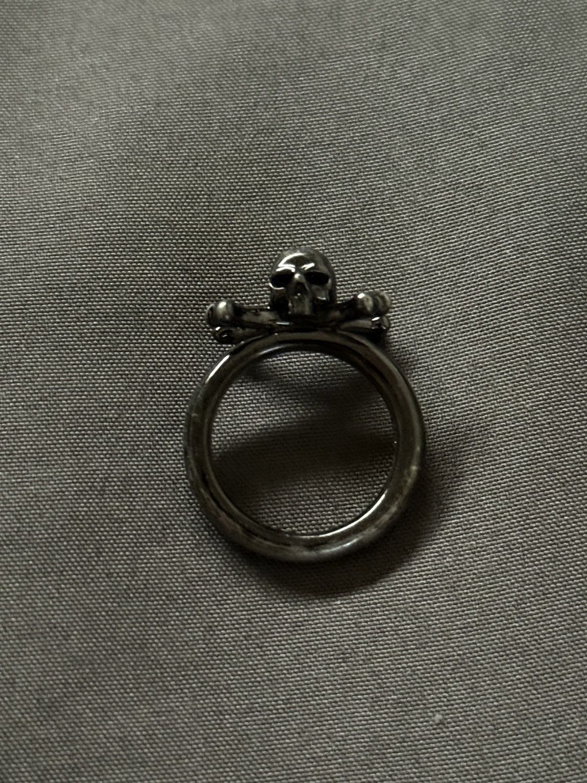 Number (N)ine Number (N)ine SS04 Skull & Crossbones Sterling Silver Ring Size ONE SIZE - 2 Thumbnail