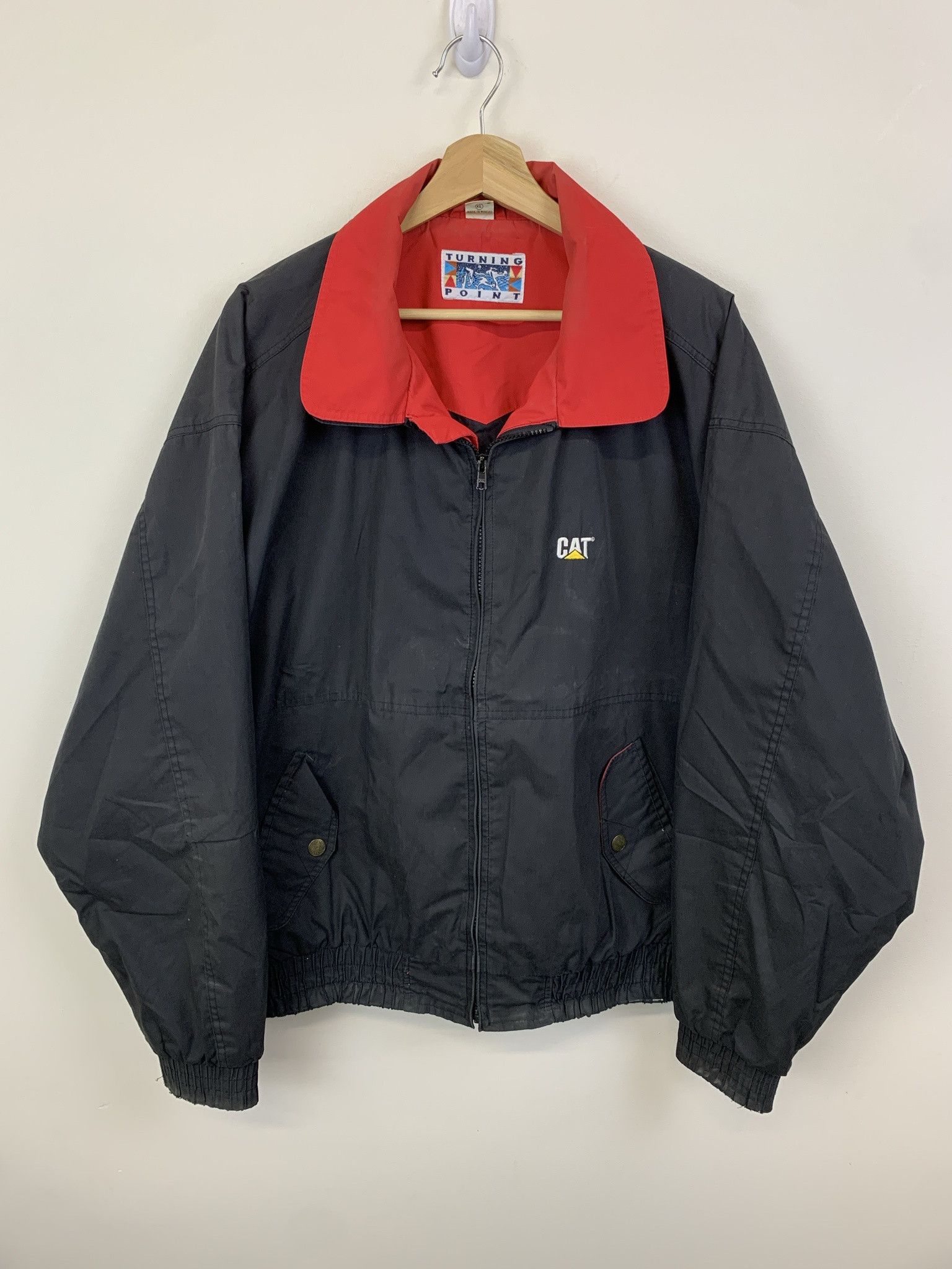Vintage 1990s Catterpillar Work Jacket Black Red Windbreaker Size XL