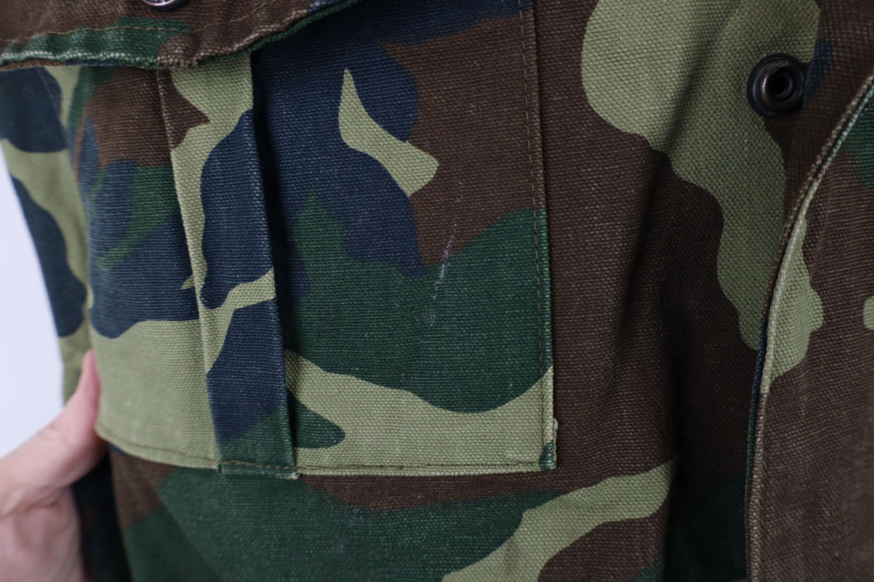 Vintage Vintage 80s 90s Streetwear Canvas Camouflage Hooded Jacket Size US L / EU 52-54 / 3 - 7 Thumbnail