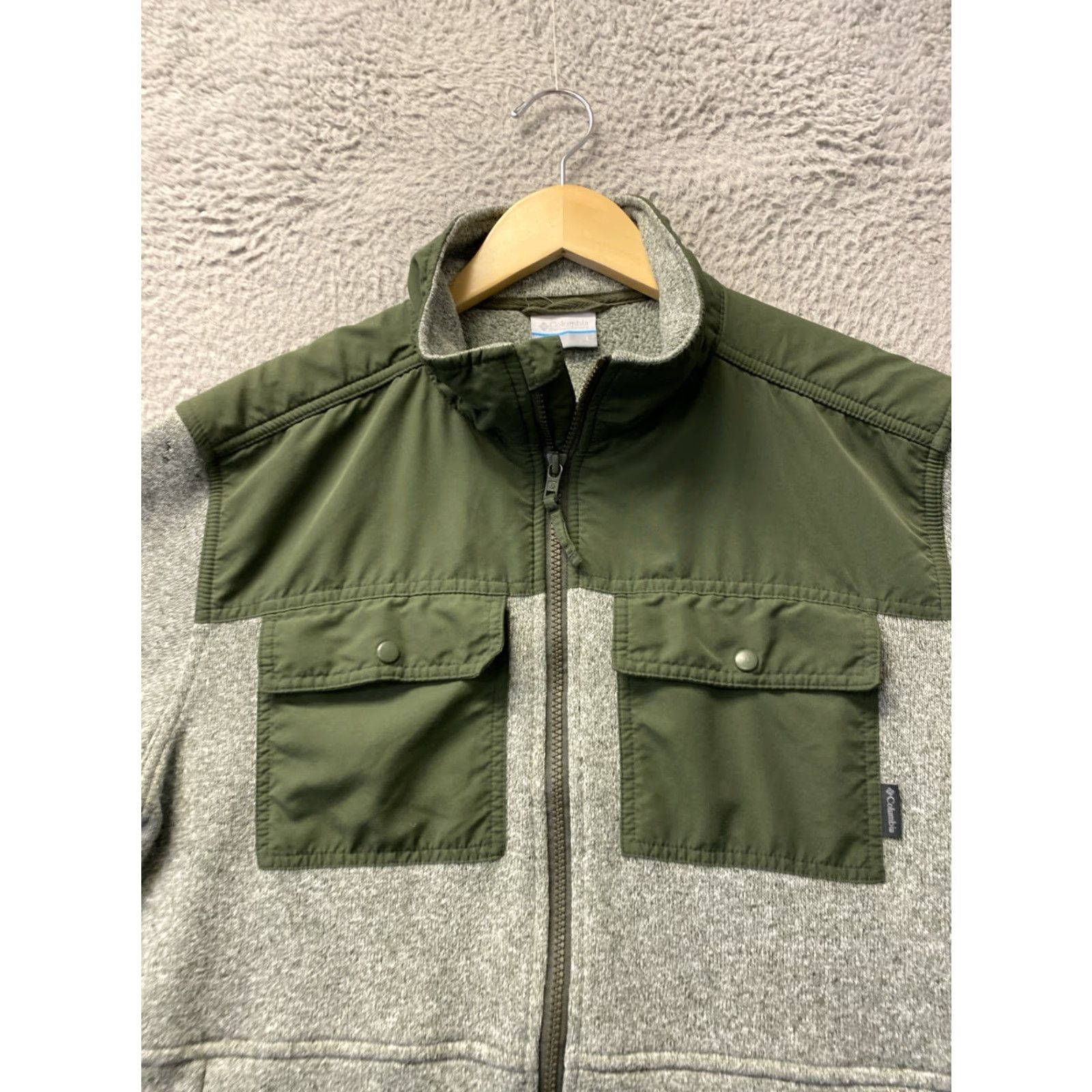 Vintage Columbia Jacket Men’s Large Regular Green Gray Full Zip Pockets Outdoor Light Jacket Men’s Size US L / EU 52-54 / 3 - 2 Thumbnail