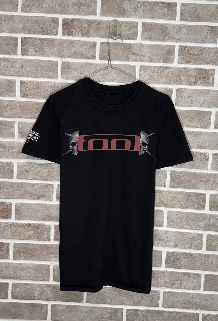 Band Tees Tool Los Angeles California Tour 2019 Band Shirt Size US M / EU 48-50 / 2 - 2 Thumbnail