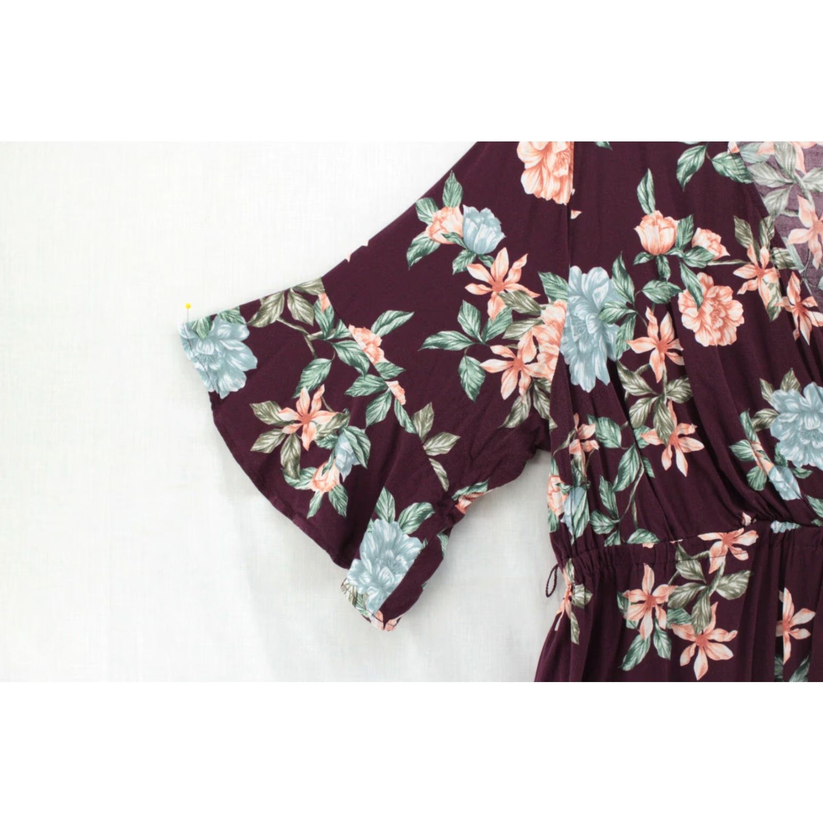 Torrid Torrid Top Women's 3 Plum Floral Faux Wrap V Neck Flutter Sleeve Witchy Blouse, 3X, Purple, Plus Size, Bohemian, Basic, Women's Clothing Size XXL / US 16-18 / IT 52-54 - 2 Thumbnail