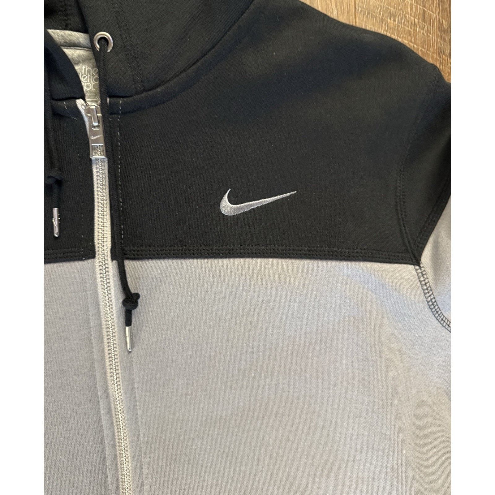Nike Vintage Y2K Nike Hoodie Columbus Marthon Black Grey Size L Size US L / EU 52-54 / 3 - 8 Thumbnail