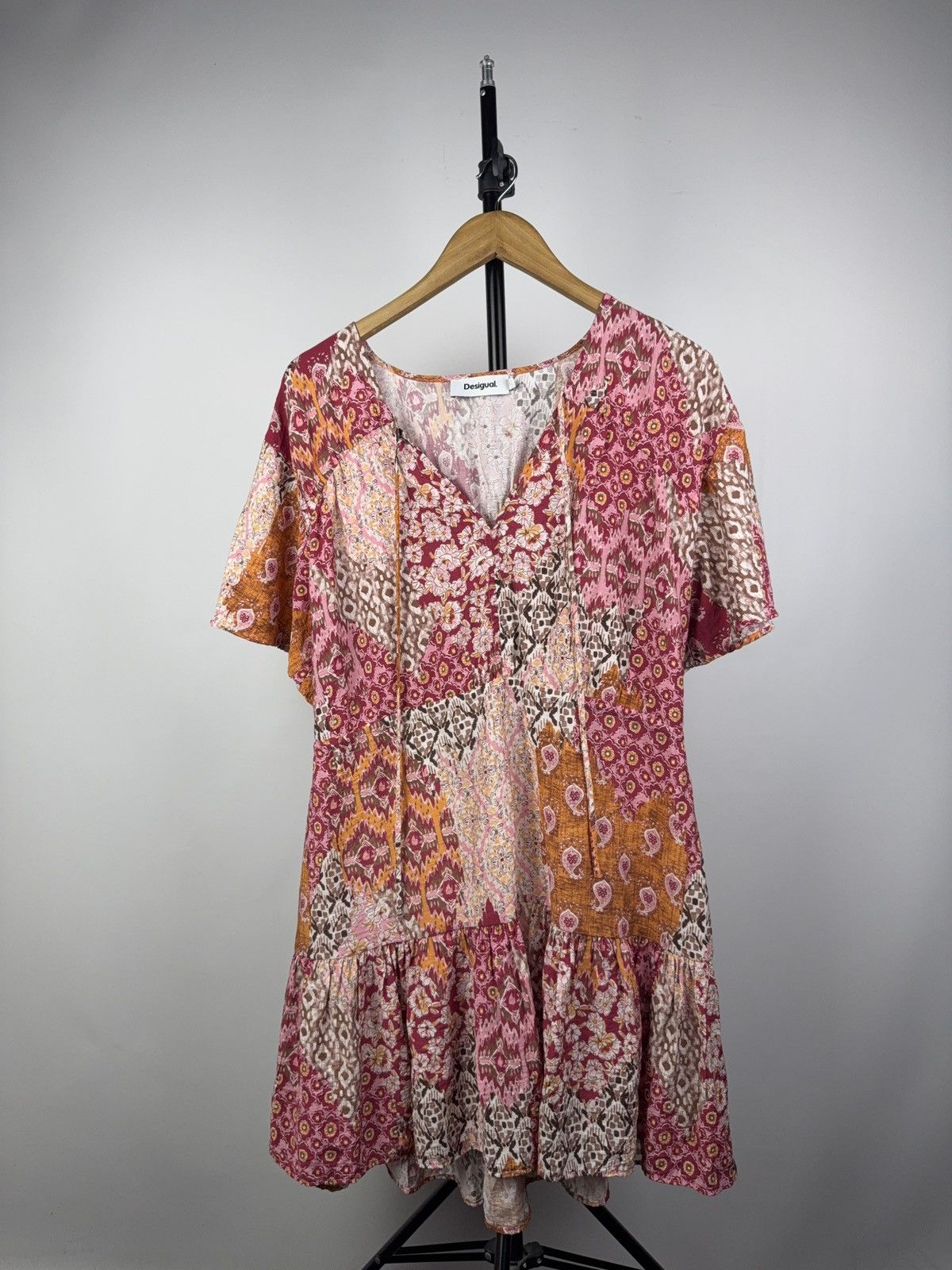 Desigual Y2K Retro Desigual Boho Patchwork Floral Dress Multicolor M Size M / US 6-8 / IT 42-44 - 1 Thumbnail