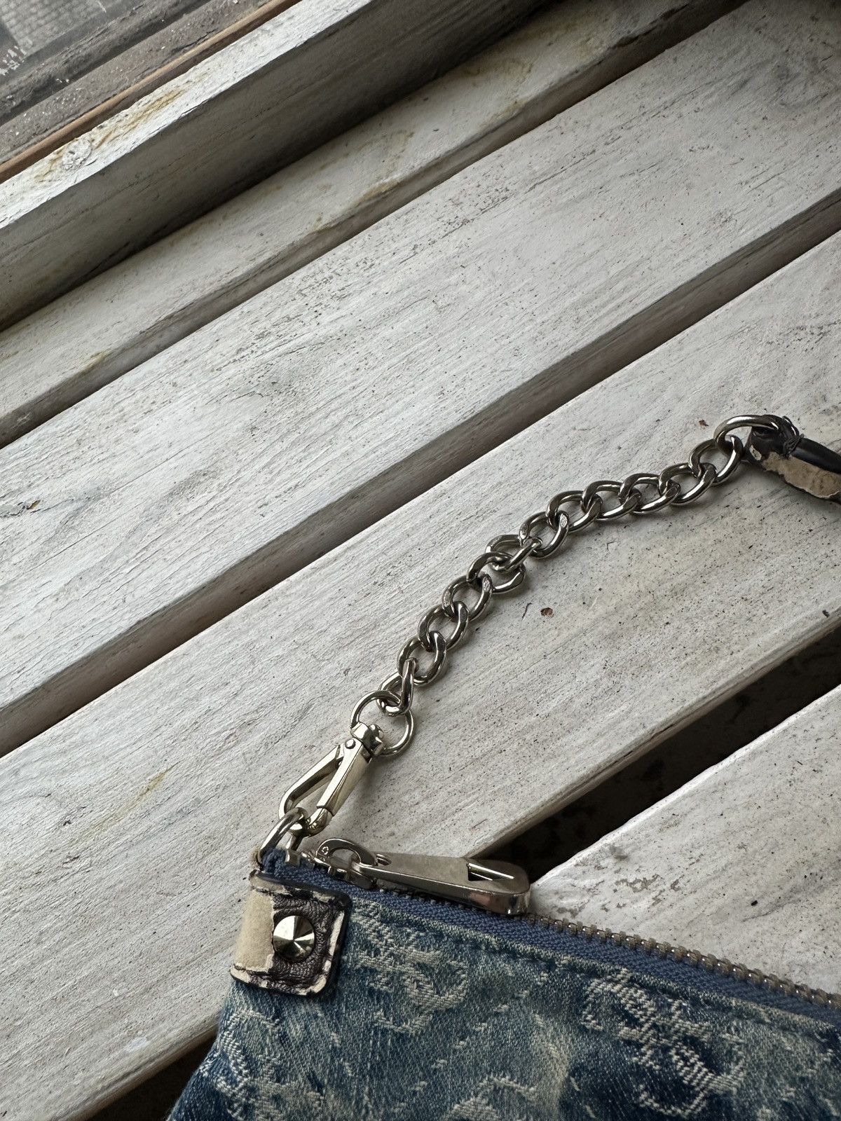 Guess 🚨Y2K Guess monogram Pink Avant-Garde Japan style hand bag Size ONE SIZE - 4 Thumbnail