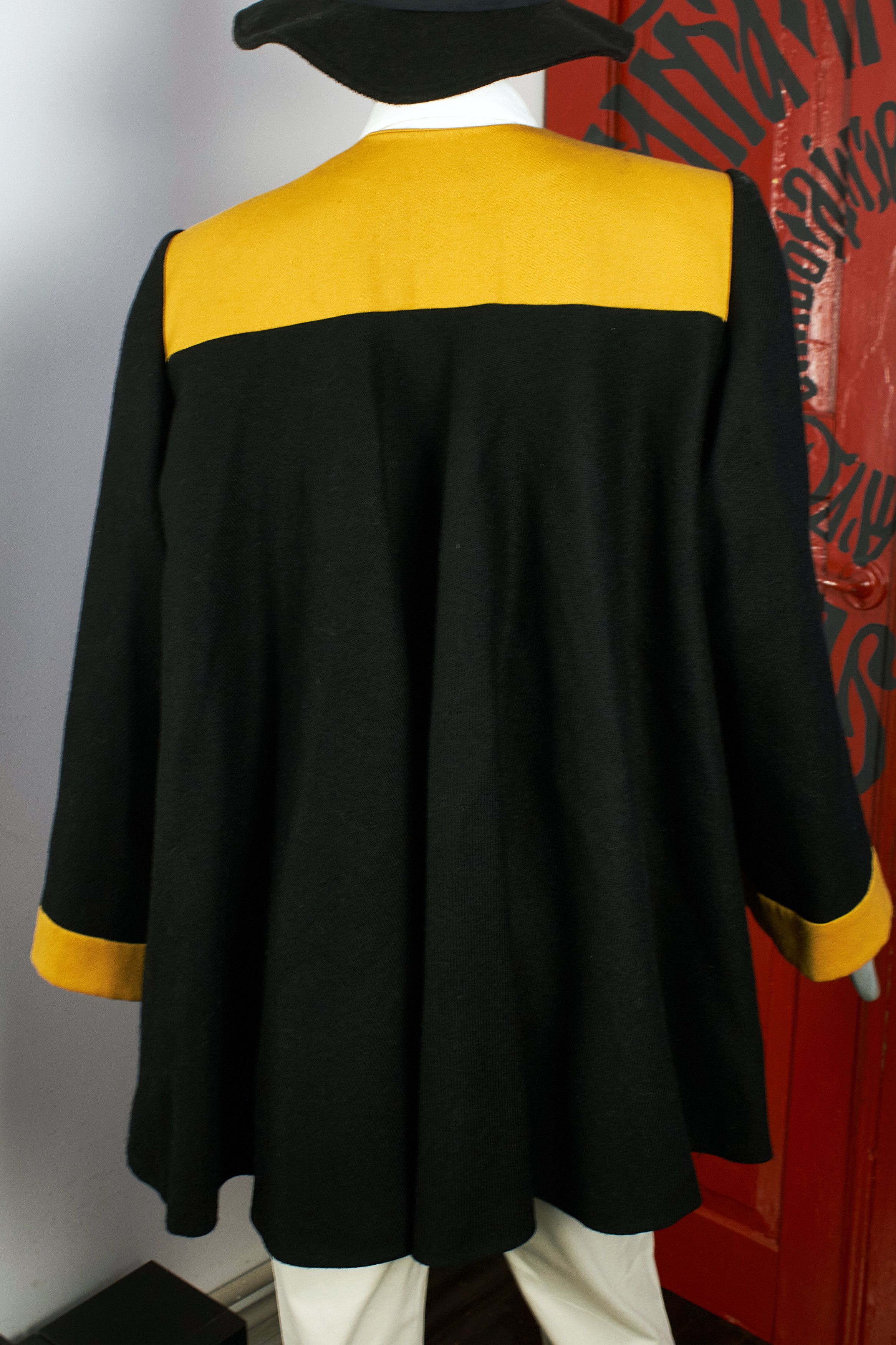 Vintage Vintage 90s black woolen coat Luba Paris Made in France Size M / US 6-8 / IT 42-44 - 7 Thumbnail