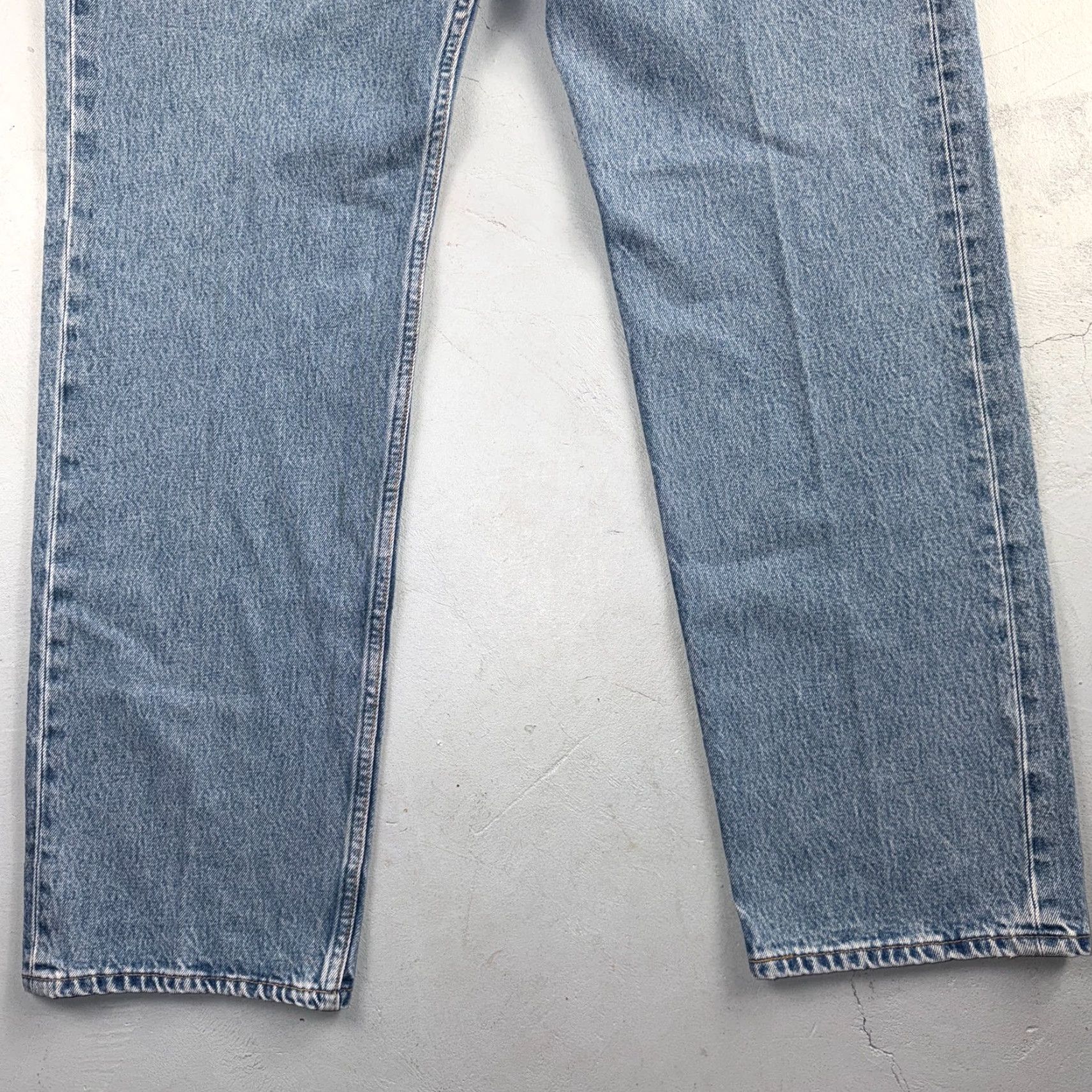 Levi's VINTAGE Levis 501 Jeans XX Straight Leg Blue Light Wash 42x34 Act 40x34 Y2K 90s USA Mens Size US 42 / EU 58 - 3 Thumbnail