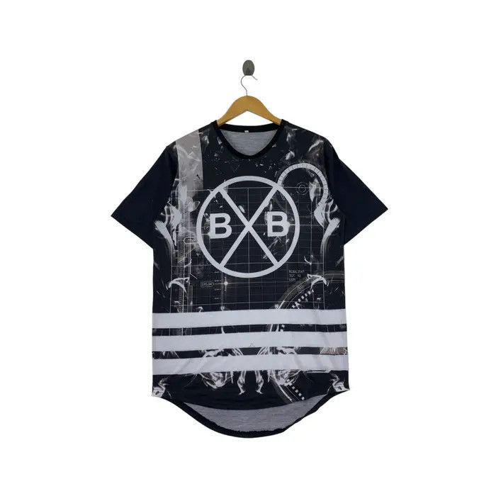 BIGBANG KOREA IDOL Group Japan Dome Tour UR X Tee Shirt