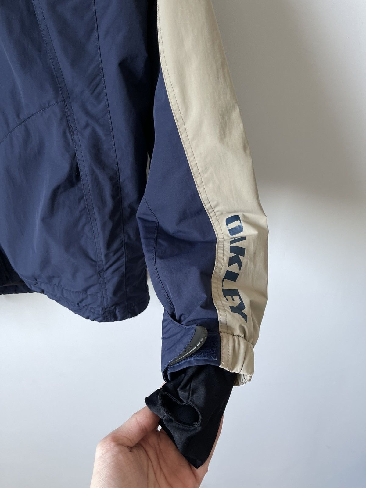 Oakley Vintage Oakley Road Fuel Two Tone Technical Vent Ski Jacket Size US M / EU 48-50 / 2 - 8 Thumbnail