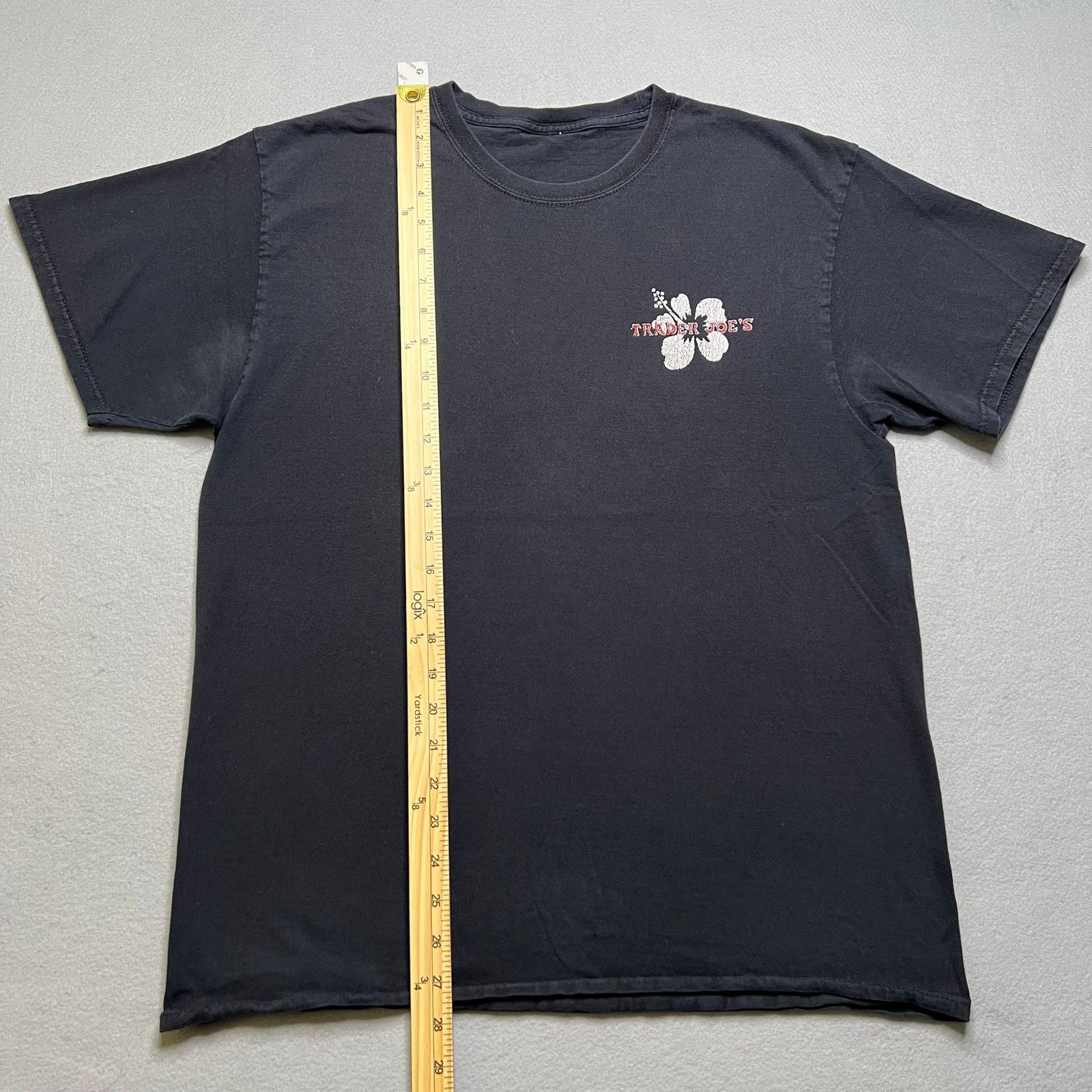 Vintage Vintage Trader Joe’s Hibiscus LT Shirt Sz Medium Black Y2K Size US M / EU 48-50 / 2 - 5 Thumbnail