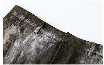 Other wide-leg trousers featuring an hand-painted figure design. Size US 29 - 6 Thumbnail