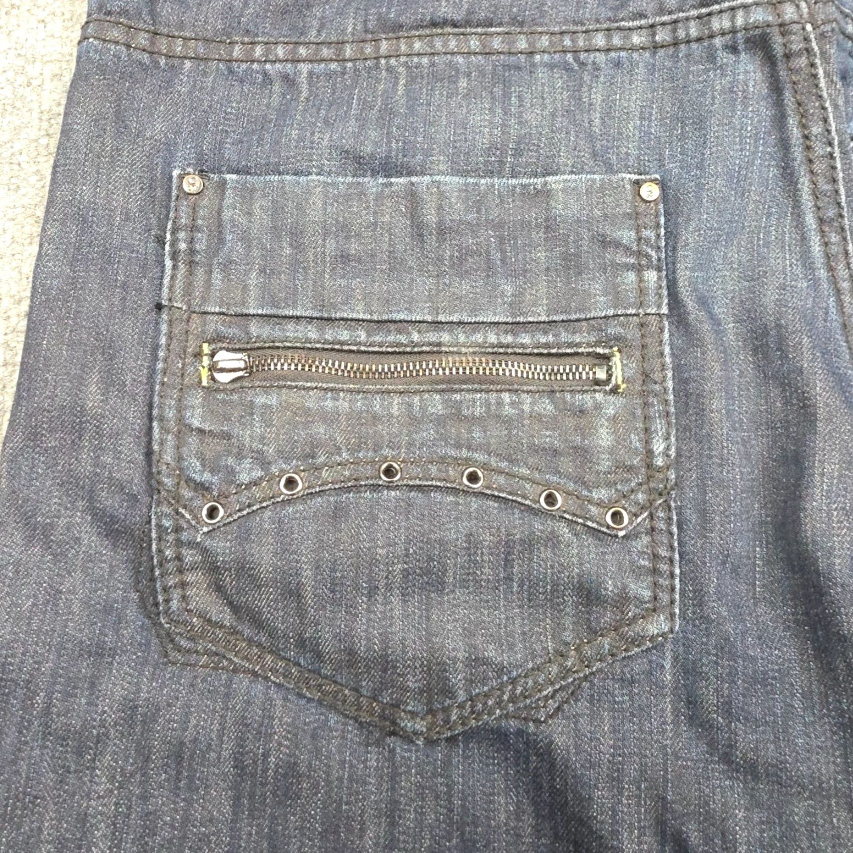 Coogi VINTAGE COOGI Jeans Baggy Wide Leg Men's 36 x 34 Dark Wash Y2K Hip Hop Leather Cotton Denim Logo Embroidered Pockets Mens Size US 36 / EU 52 - 4 Thumbnail