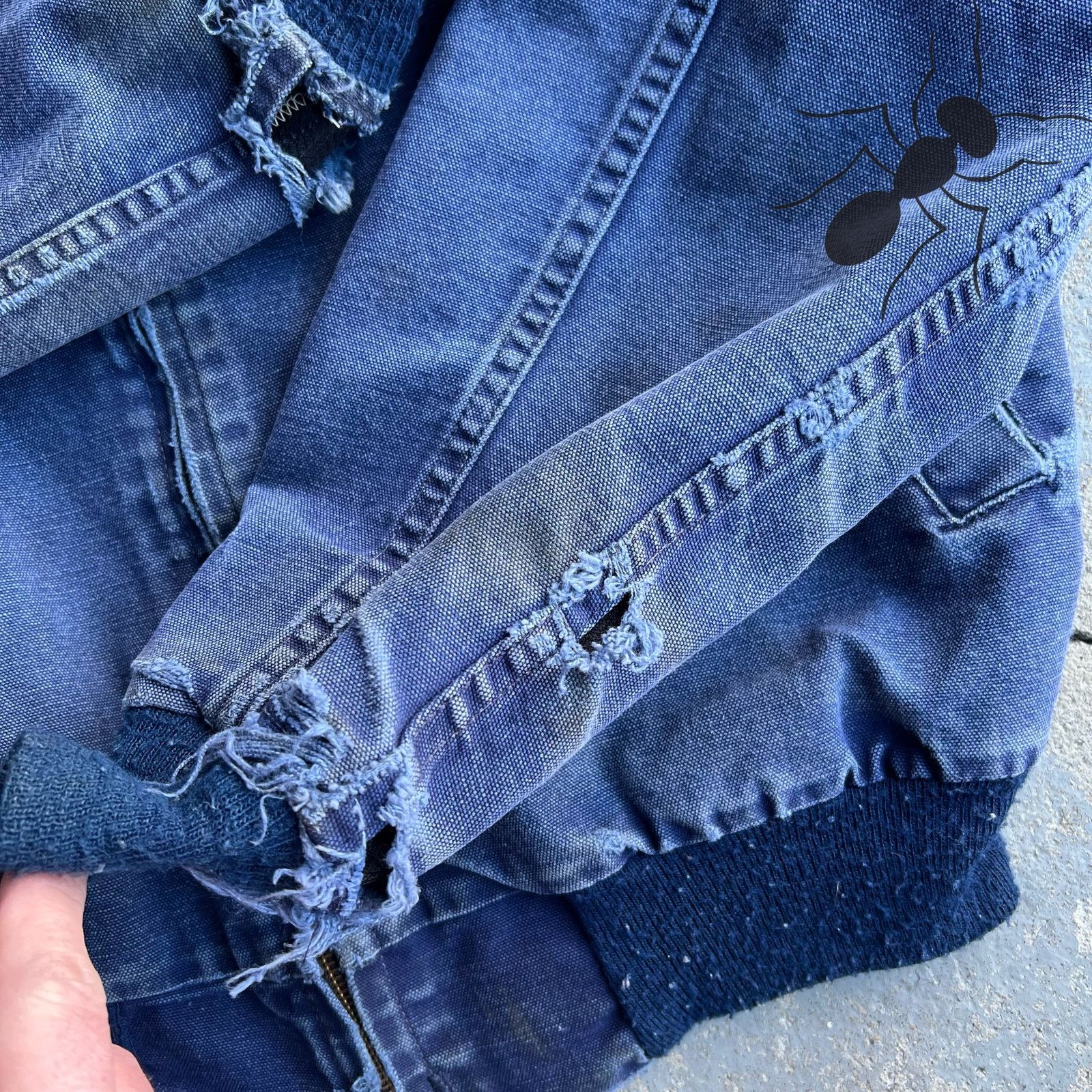 Carhartt × Vintage Vintage 1989 Carhartt blue Santa Fe distressed work jacket Size US M / EU 48-50 / 2 - 11 Thumbnail