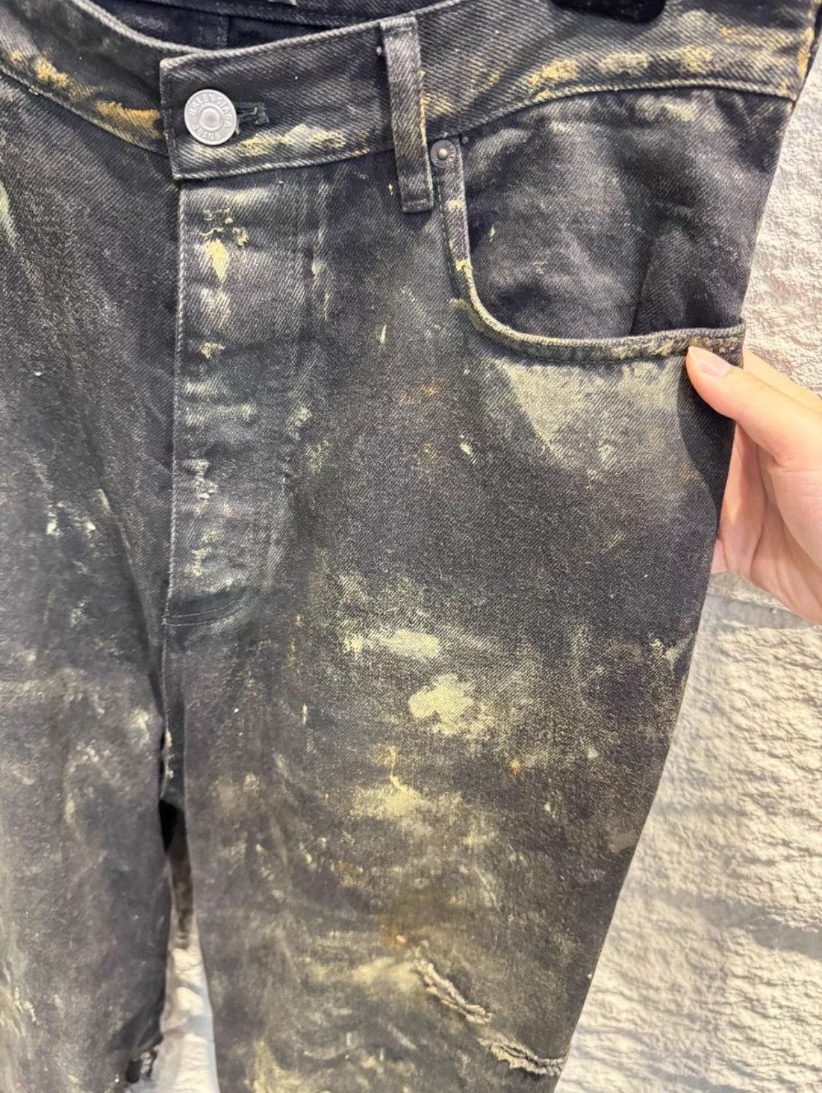 Balenciaga Balenciaga Runway Distressed Worn-In Jeans Size US 32 / EU 48 - 3 Thumbnail