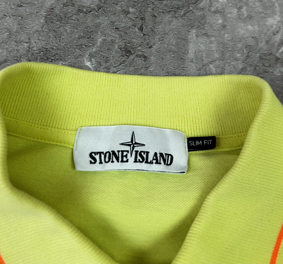 Stone Island Vintage Polo Stone Island Box Logo Tee Yellow T-shirt Size US M / EU 48-50 / 2 - 5 Thumbnail