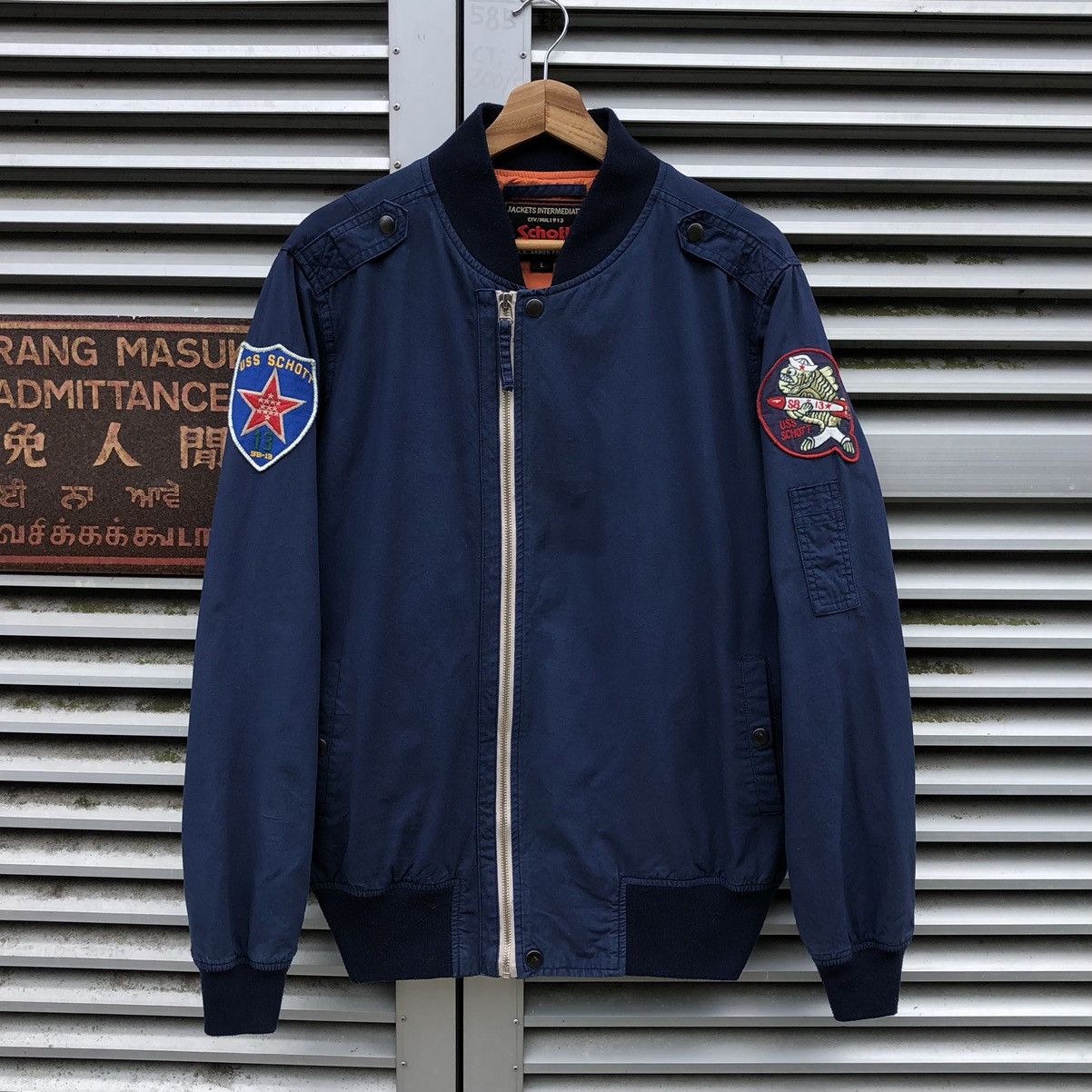 Schott Vintage Schott N.Y.C USS Patches Bomber Jacket Size US L / EU 52-54 / 3 - 12 Thumbnail