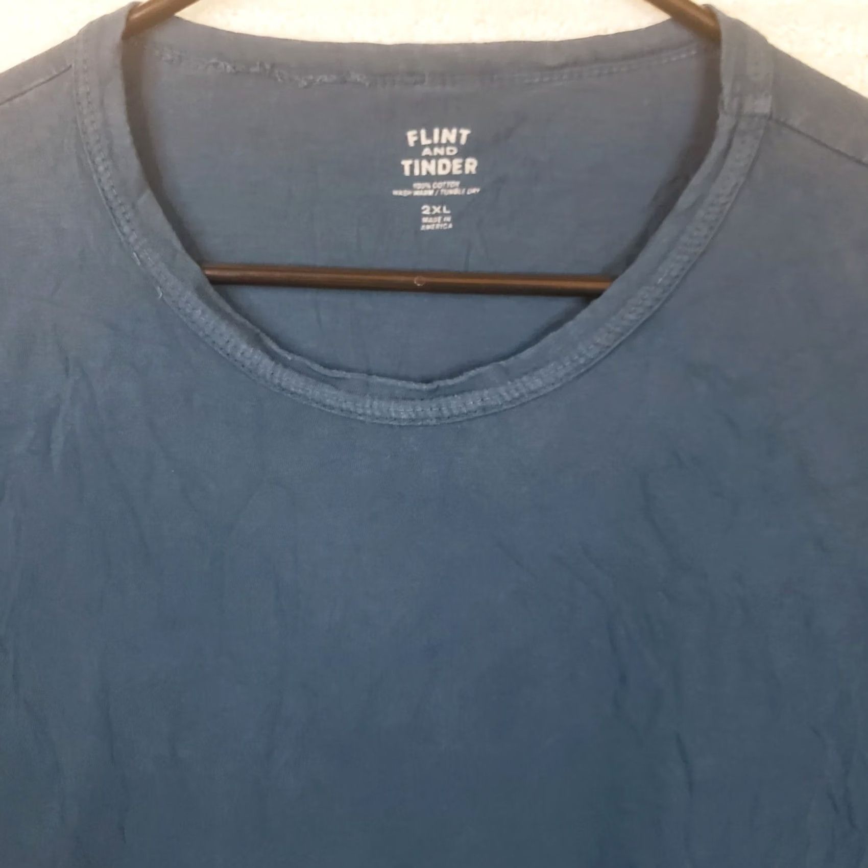Flint And Tinder Flint and Tinder T-Shirt Shirt Men's XL Blue Cotton Logo USA Short Sleeve Regular Fit U.S.A. Modern 90s? Size US XL / EU 56 / 4 - 3 Thumbnail