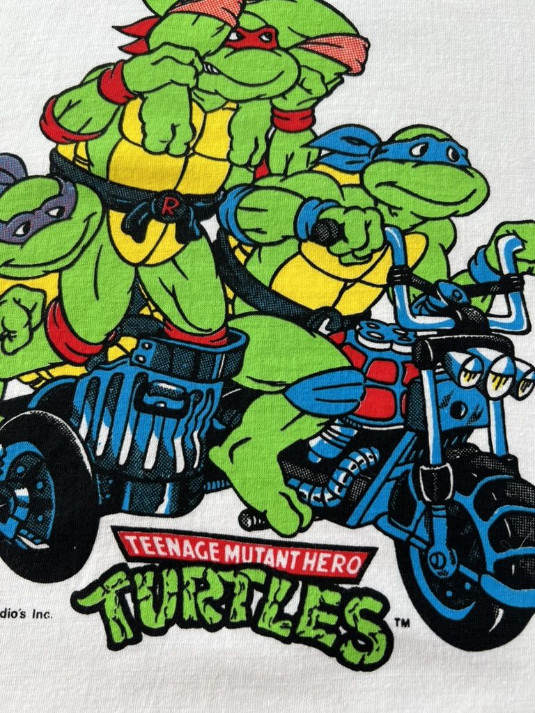 Cartoon Network Vintage 1992 Teenage Mutant Ninja Turtles Hero Cartoon Tee Size US S / EU 44-46 / 1 - 5 Thumbnail