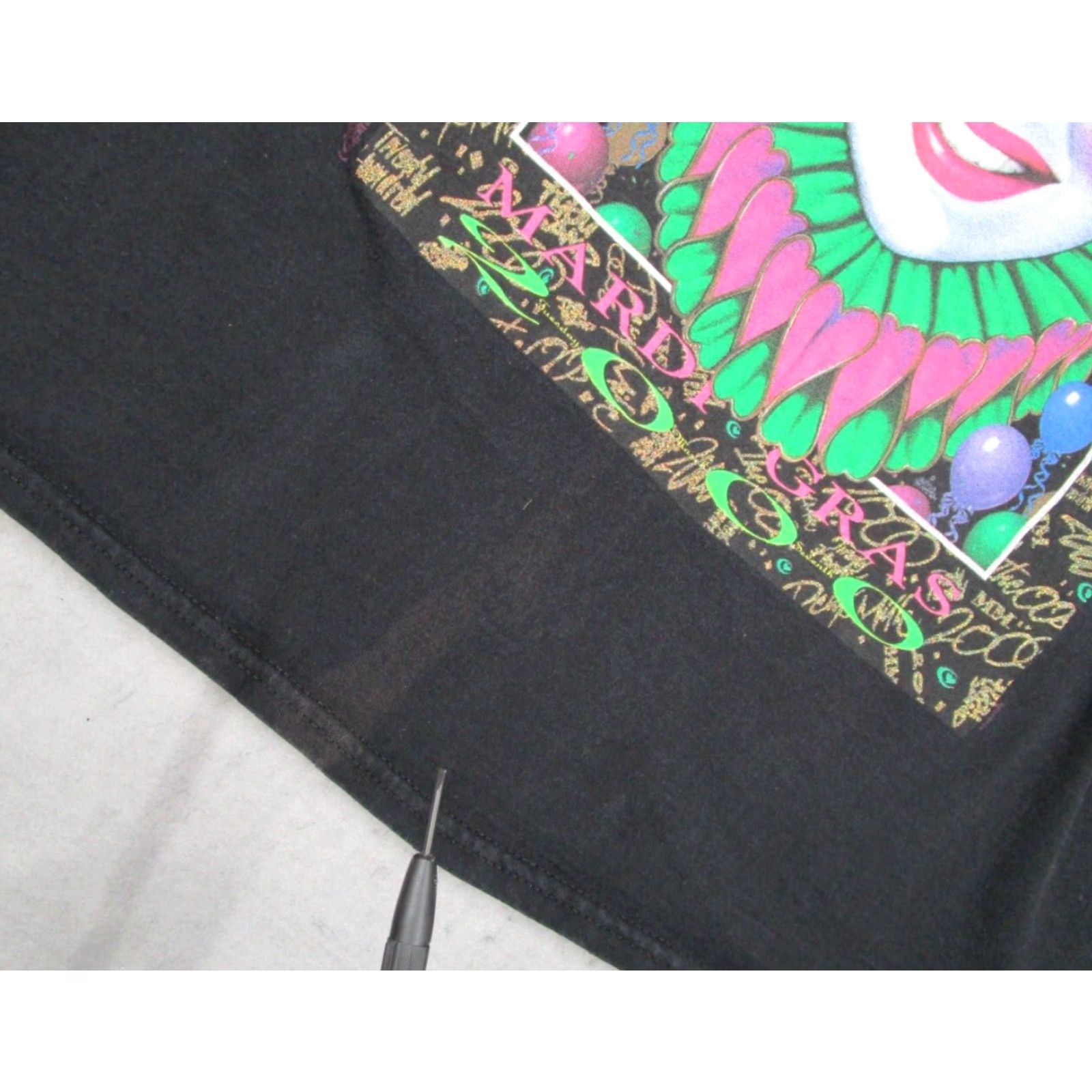 Fruit Of The Loom Vintage Fruit of the Loom Shirt Mens Large Black Mardi Gras 2000 Millennium 90s Retro T-Shirt Size US L / EU 52-54 / 3 - 5 Thumbnail