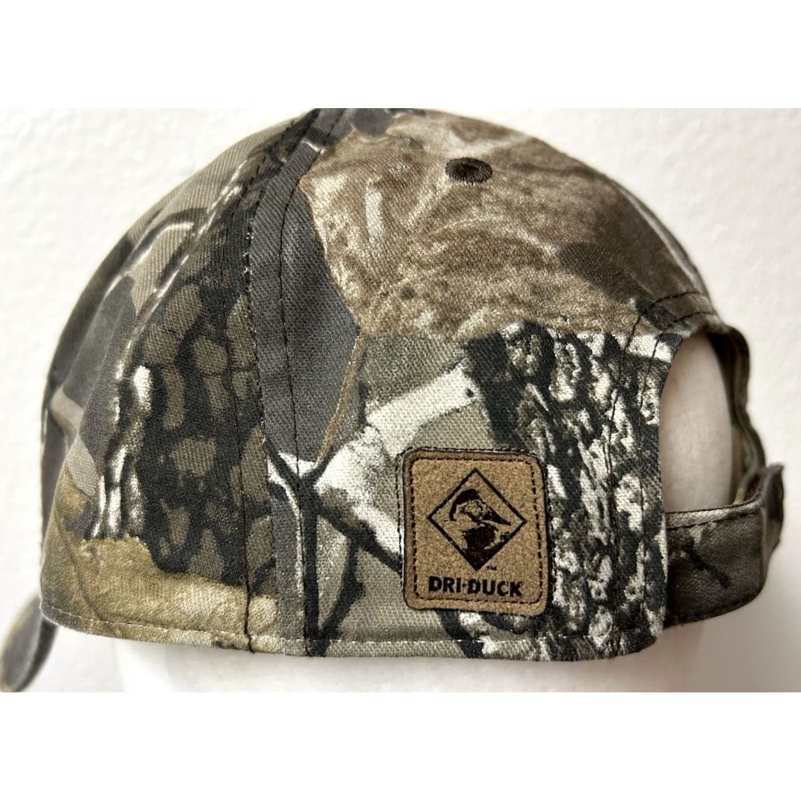 Vintage VINTAGE? CAT Dri Duck Wildlife Series Hat Deer Embroidered Baseball Cap Olive Green New Size ONE SIZE - 5 Thumbnail