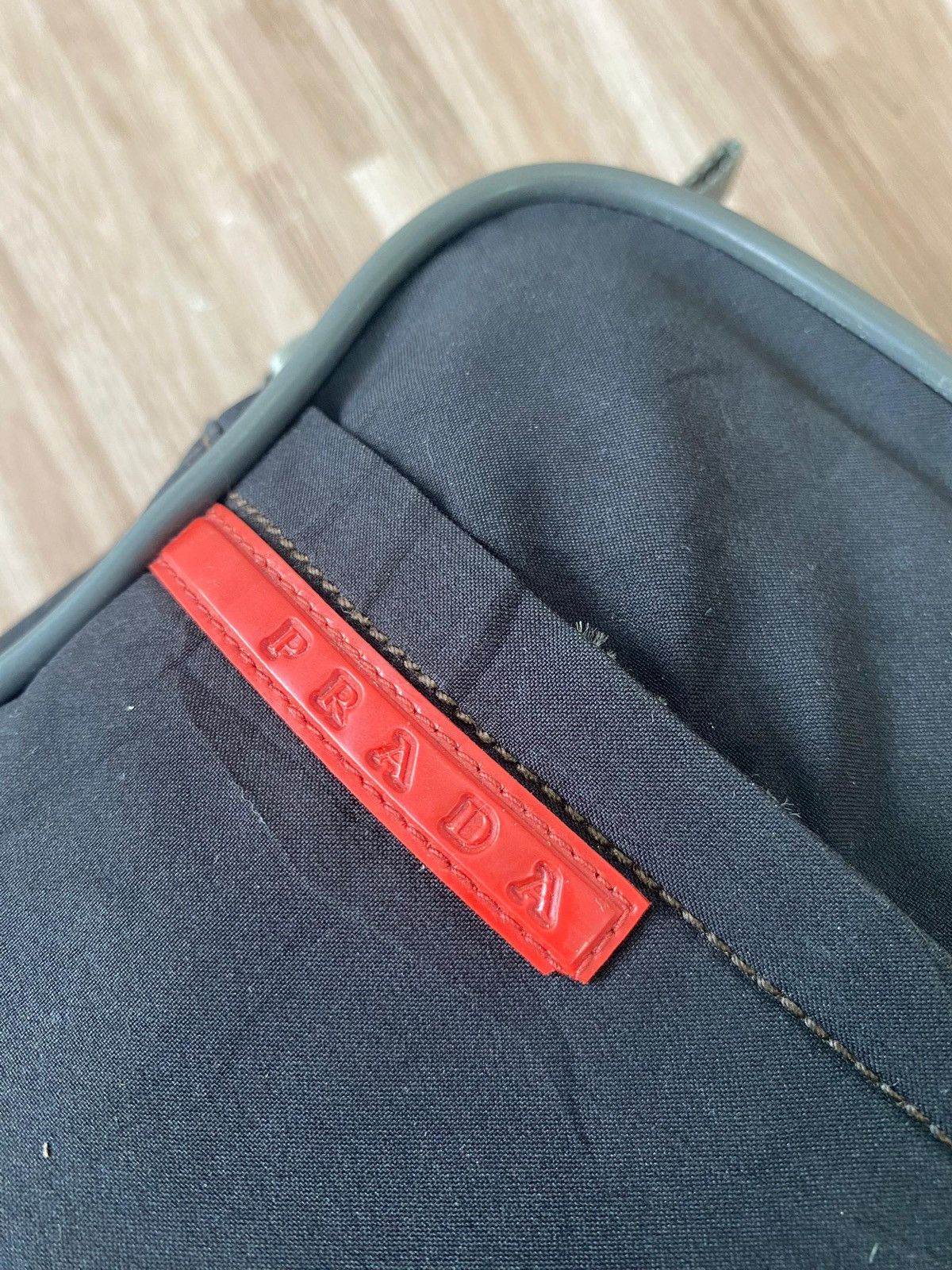 Prada Authentic PRADA Nylon Shoulder Bag Size ONE SIZE - 4 Thumbnail
