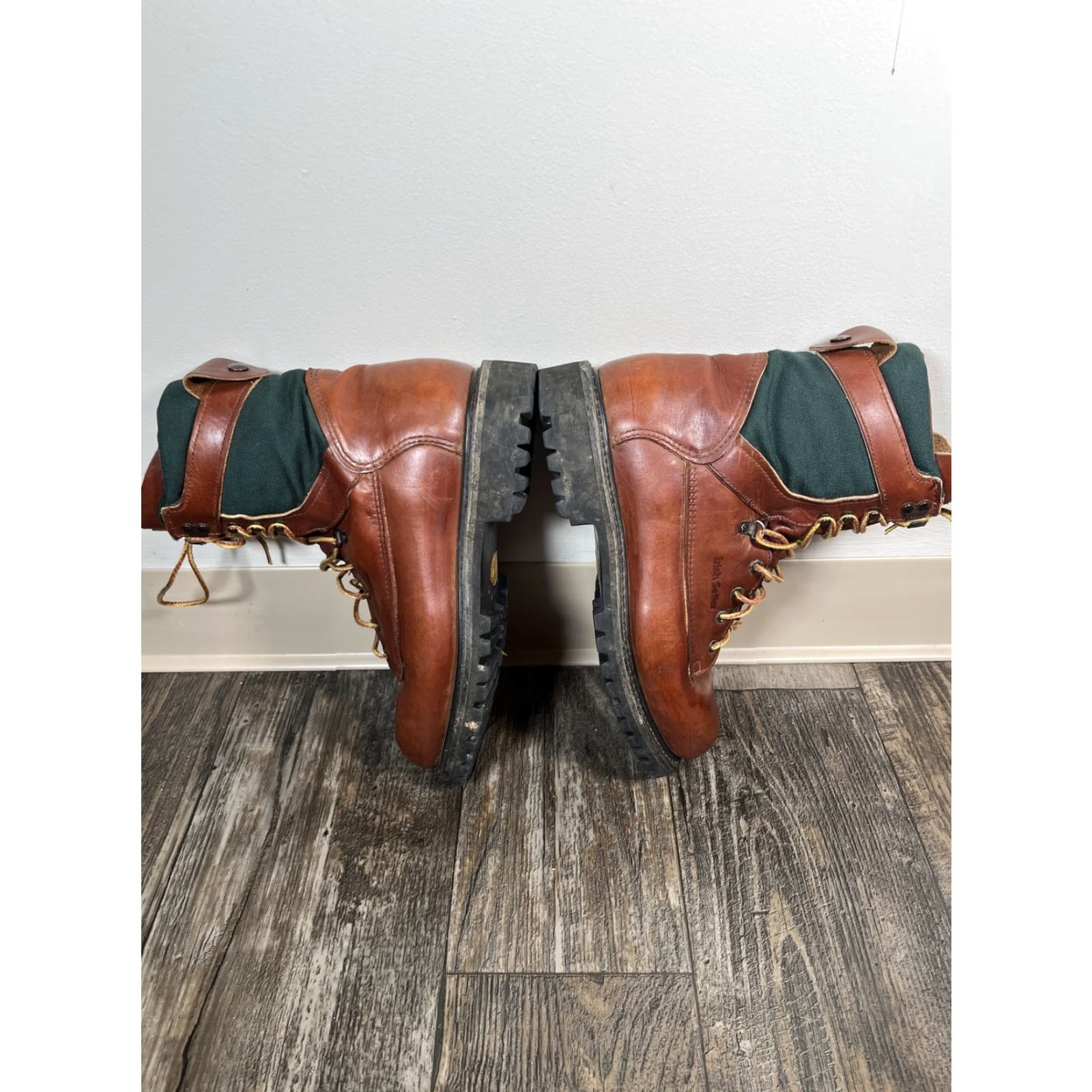 Vintage VINTAGE Irish Setter 09272 Boot Mens 8 EE Brown Leather Union Made In USA USA 90s Combat Leather Sole Mens Size US 8 / EU 41 - 6 Thumbnail