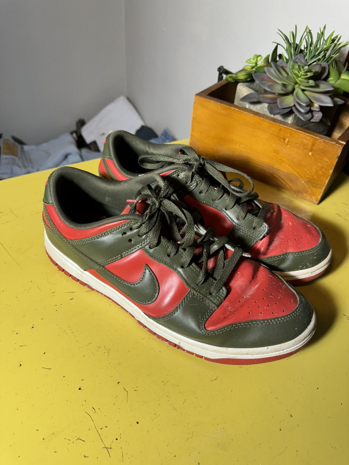 Nike Nike Dunk Low Cargo Khaki Mystic Red Men's Size 11 Size US 11 / EU 44 - 4 Thumbnail