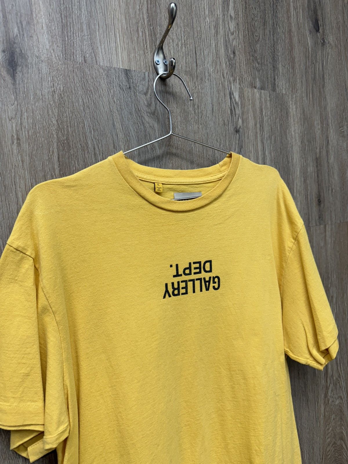 Gallery Dept. Gallery Dept Yellow Short Sleeve Size US L / EU 52-54 / 3 - 3 Thumbnail