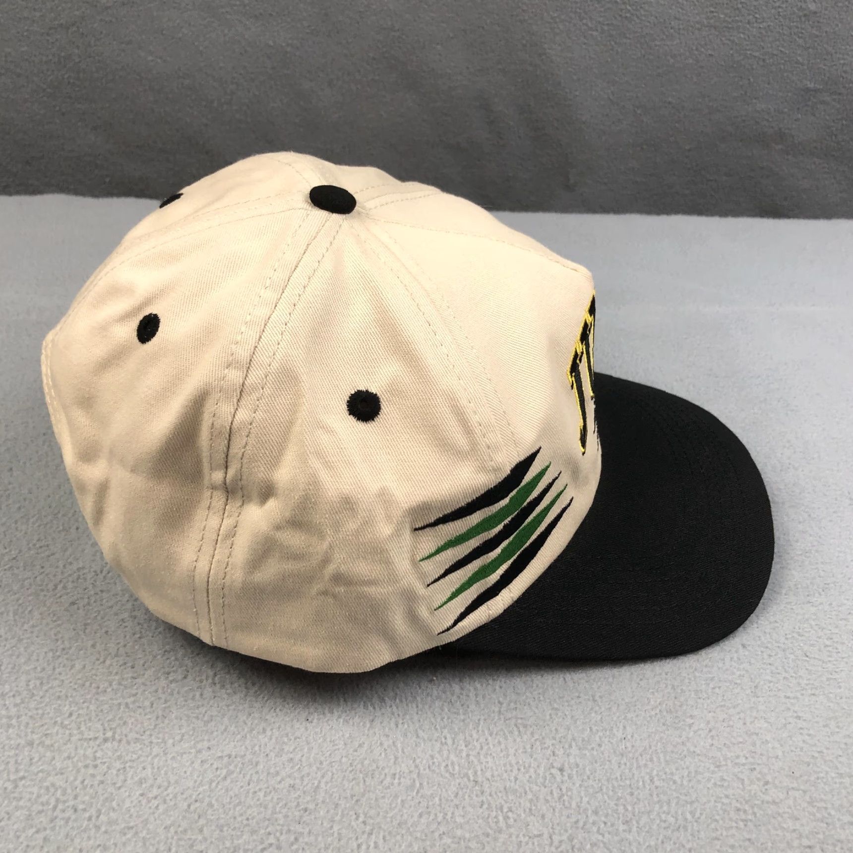 Vintage BRING THE JUICE Diamonds Hat Snapback Beige Dome Embroidered Golf Cap Mens One Size Beige Geometric Twill Cotton Brand Hat Size ONE SIZE - 5 Thumbnail