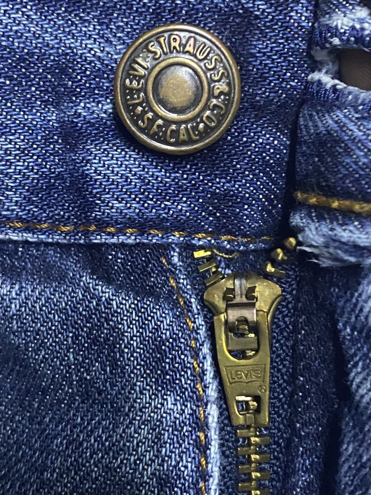 Levi's Vintage Levis 512 Blue Wash Baggy Jeans Size US 29 - 9 Thumbnail