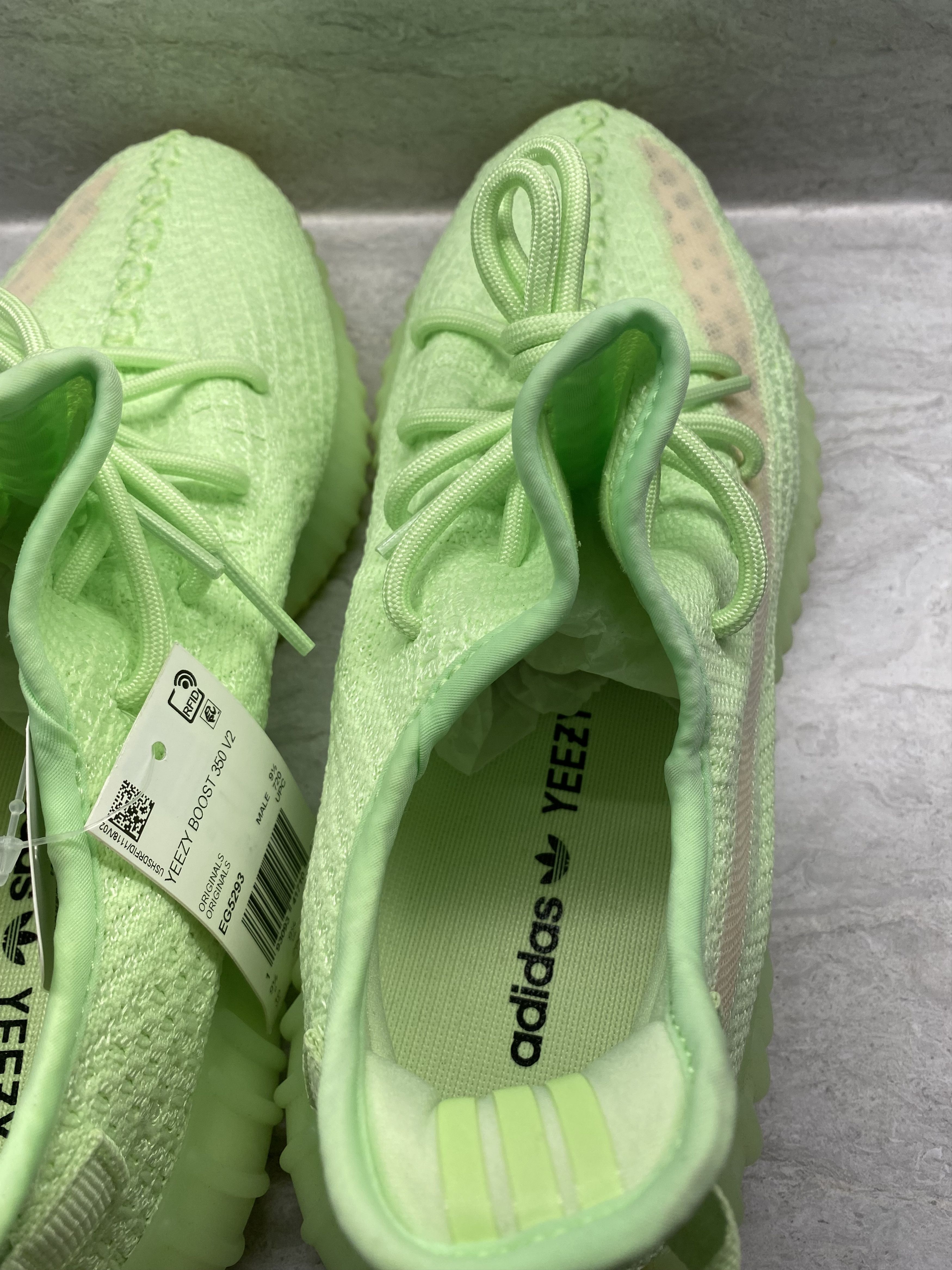 Adidas × Yeezy Yeezy Boost 350 Glow V2 Size US 10 / EU 43 - 6 Thumbnail