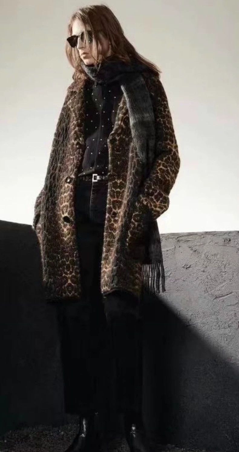 Yves Saint Laurent saint laurent Leopard-blend wool coat 2501-Nextarrow Size US XS / EU 42 / 0 - 7 Thumbnail
