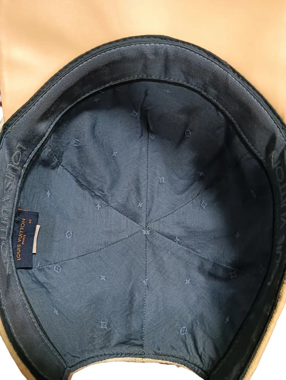 Louis Vuitton Monogram Legacy Hat Size ONE SIZE - 6 Thumbnail