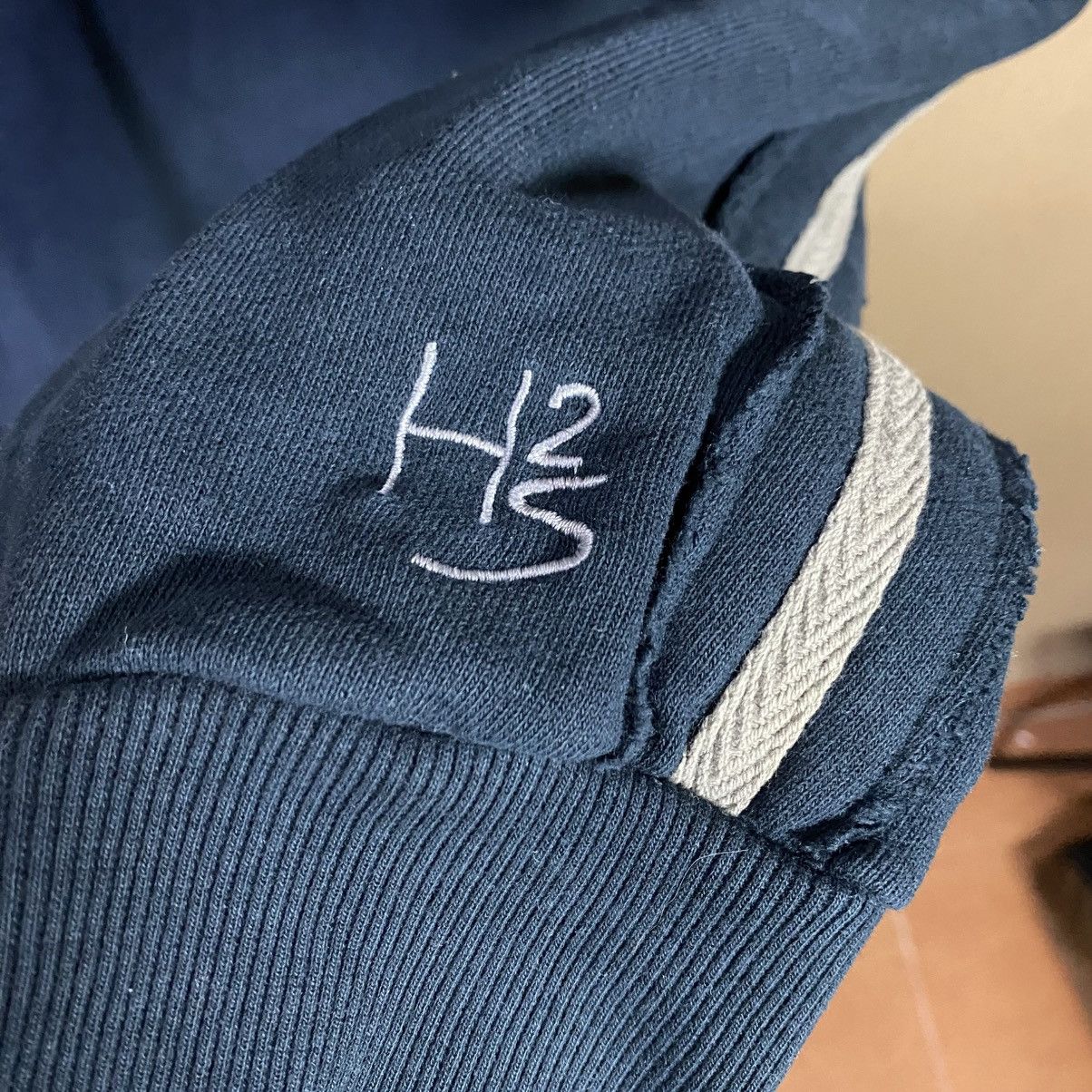 HYDROGEN Vintage Y2K HYDROGEN Big Skull Logo Hoodie Size US L / EU 52-54 / 3 - 4 Thumbnail