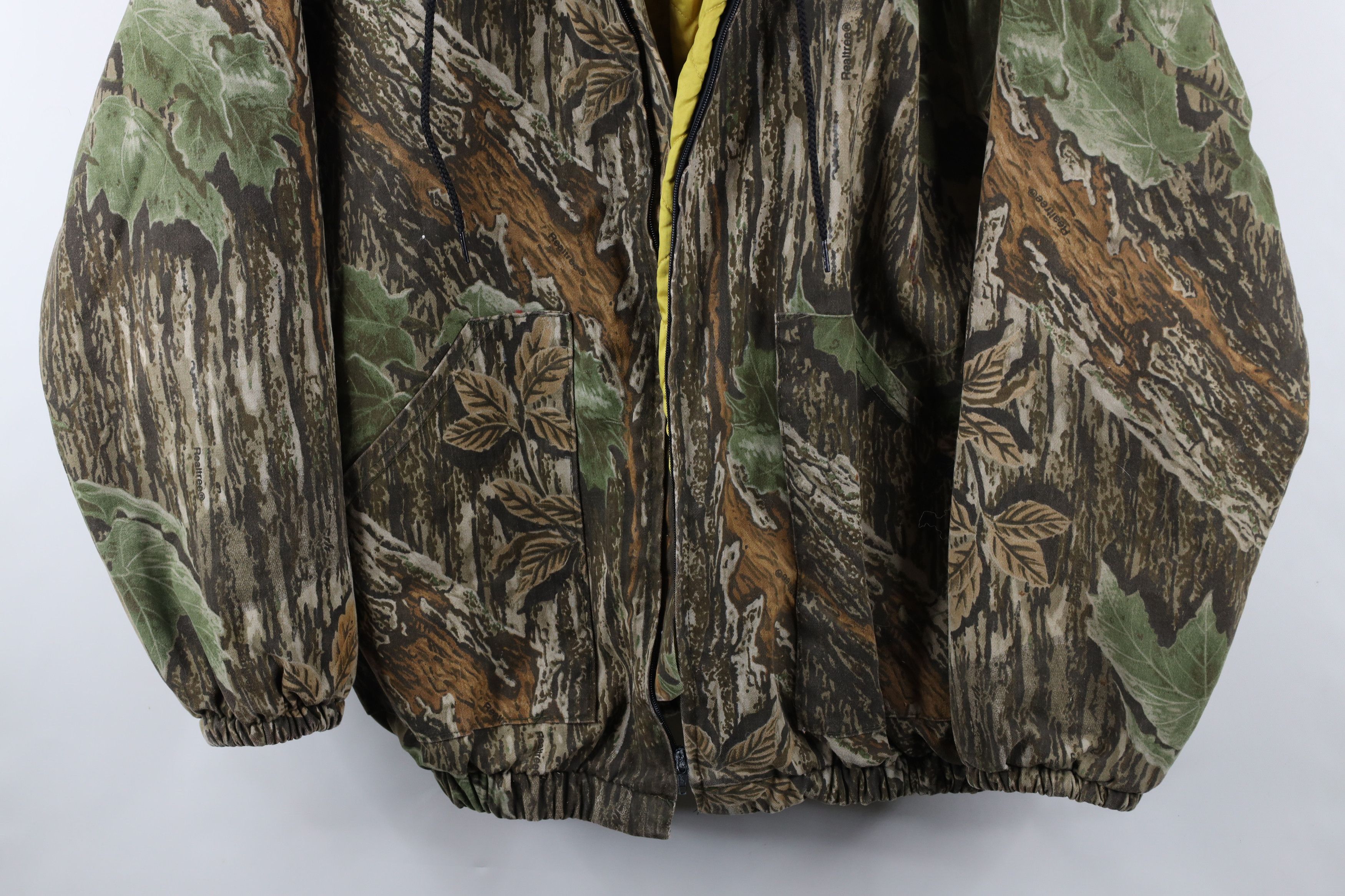 Vintage Vintage 90s Quilted Realtree Camouflage Hooded Jacket AS IS Size US XL / EU 56 / 4 - 3 Thumbnail