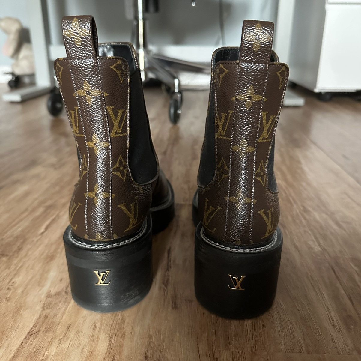 Louis Vuitton Louis Vuitton/LV Beaubourg Ankle Boot Size US 8 / IT 38 - 4 Thumbnail