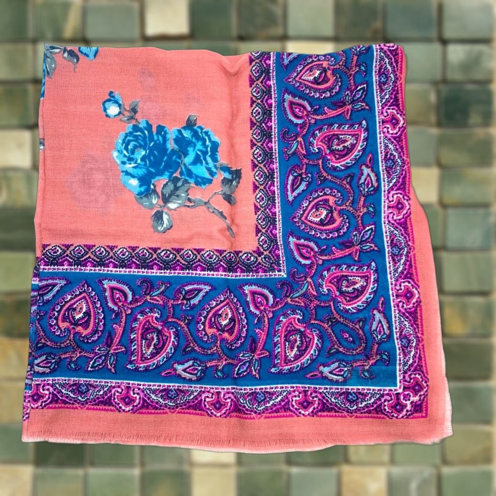 Pinko VINTAGE Made in Japan Fringed Floral Pink Blue Roses Acrylic Scarf 25 x 25 Sh Size ONE SIZE - 1 Thumbnail