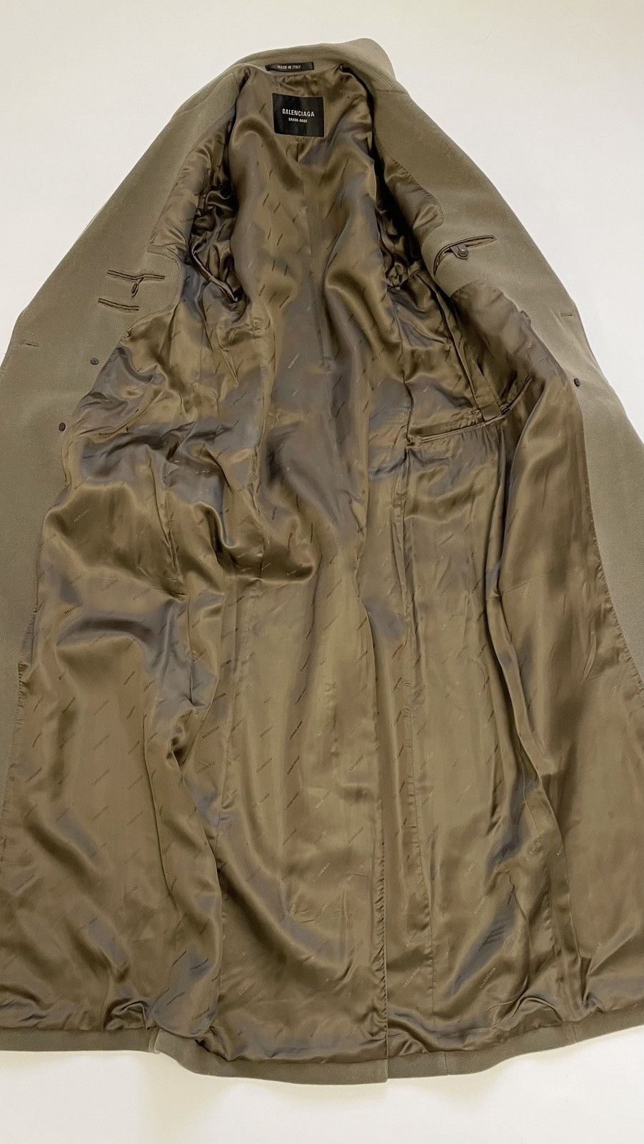 Balenciaga Fawn Brown Wool ‘Hourglass’ Overcoat Size US M / EU 48-50 / 2 - 13 Thumbnail