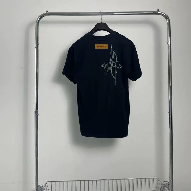 Louis Vuitton Louis Vuitton Lectrographic thread-hanging short sleeve Size US S / EU 44-46 / 1 - 2 Thumbnail
