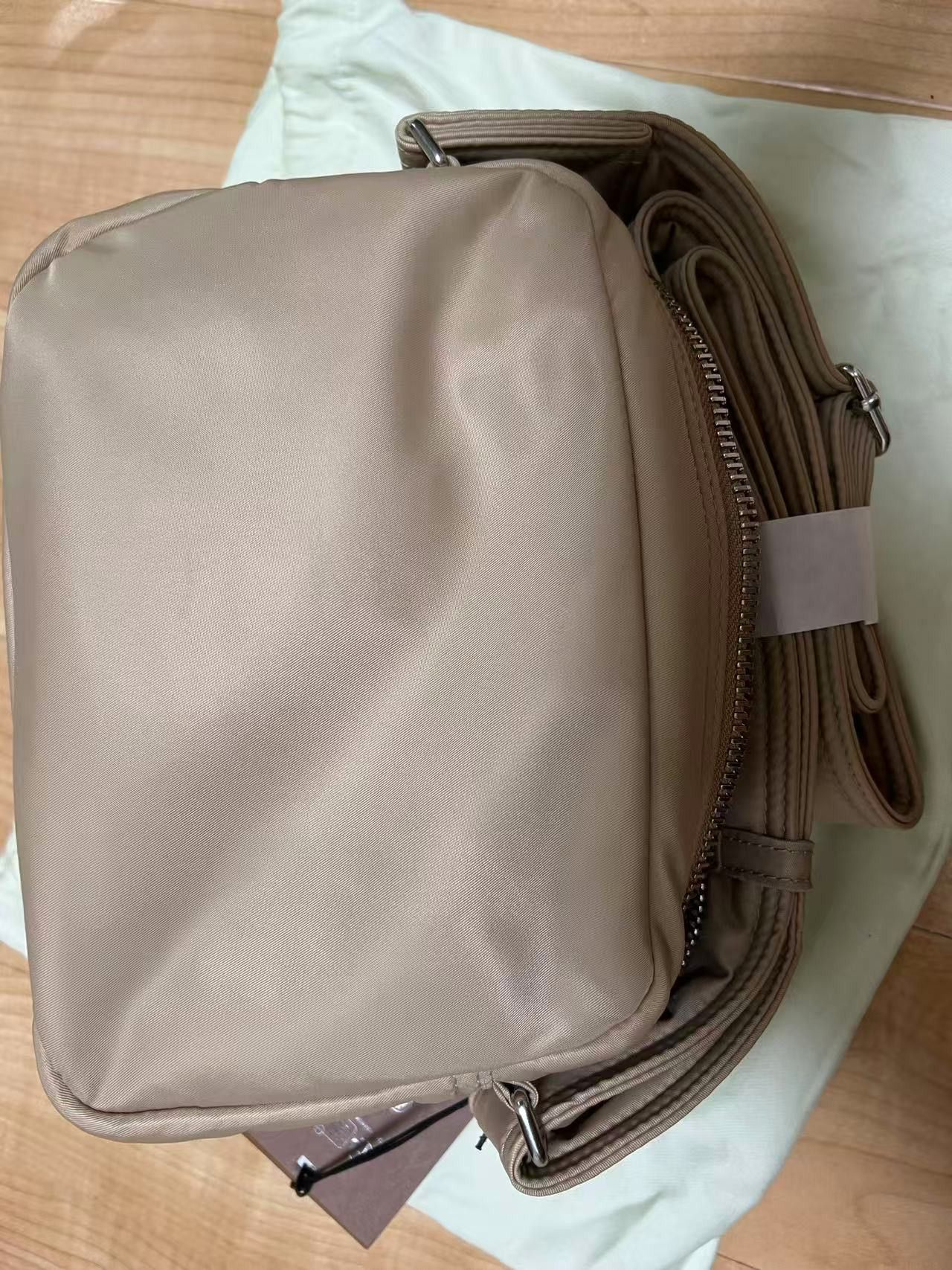 Burberry burberry nylon gold honey crossbody Size ONE SIZE - 8 Thumbnail