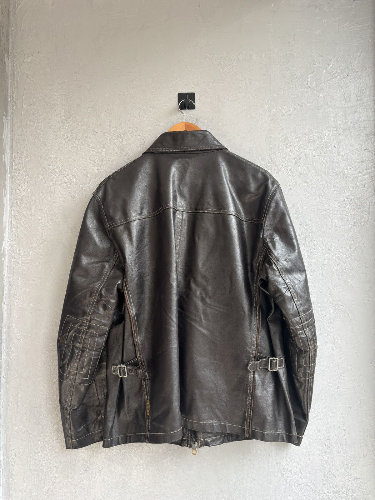Armani Armani cowhide natural distressed leather jacket Size US L / EU 52-54 / 3 - 11 Thumbnail