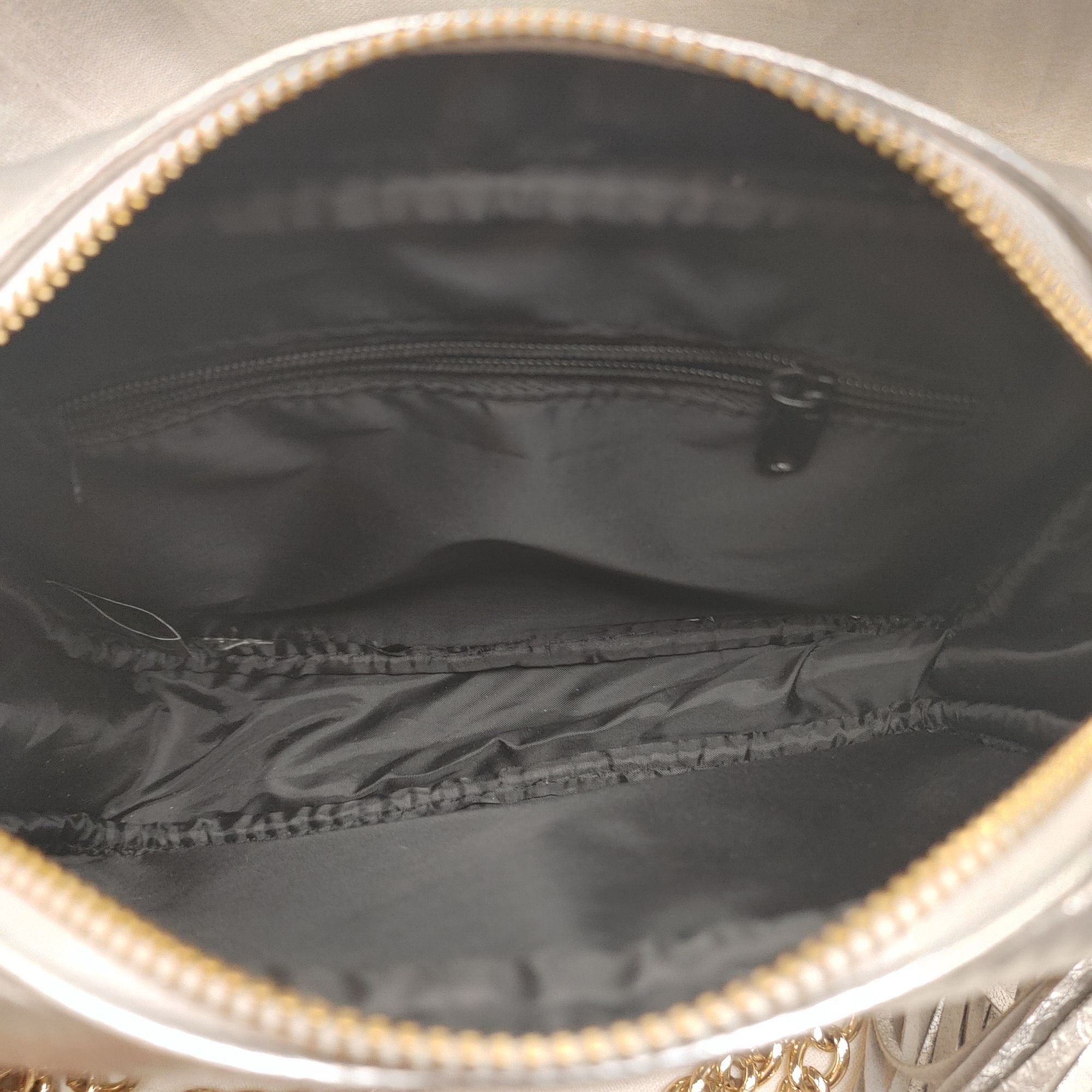 Victoria's Secret NWT- Victoria's Secret Silver Crossbody Fashion Show Bag Size ONE SIZE - 2 Thumbnail
