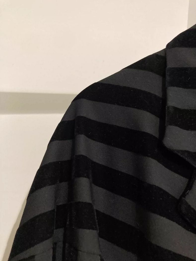 Comme des Garcons Comme des Garcons Black velvet striped suit jacket Size M / US 6-8 / IT 42-44 - 3 Thumbnail